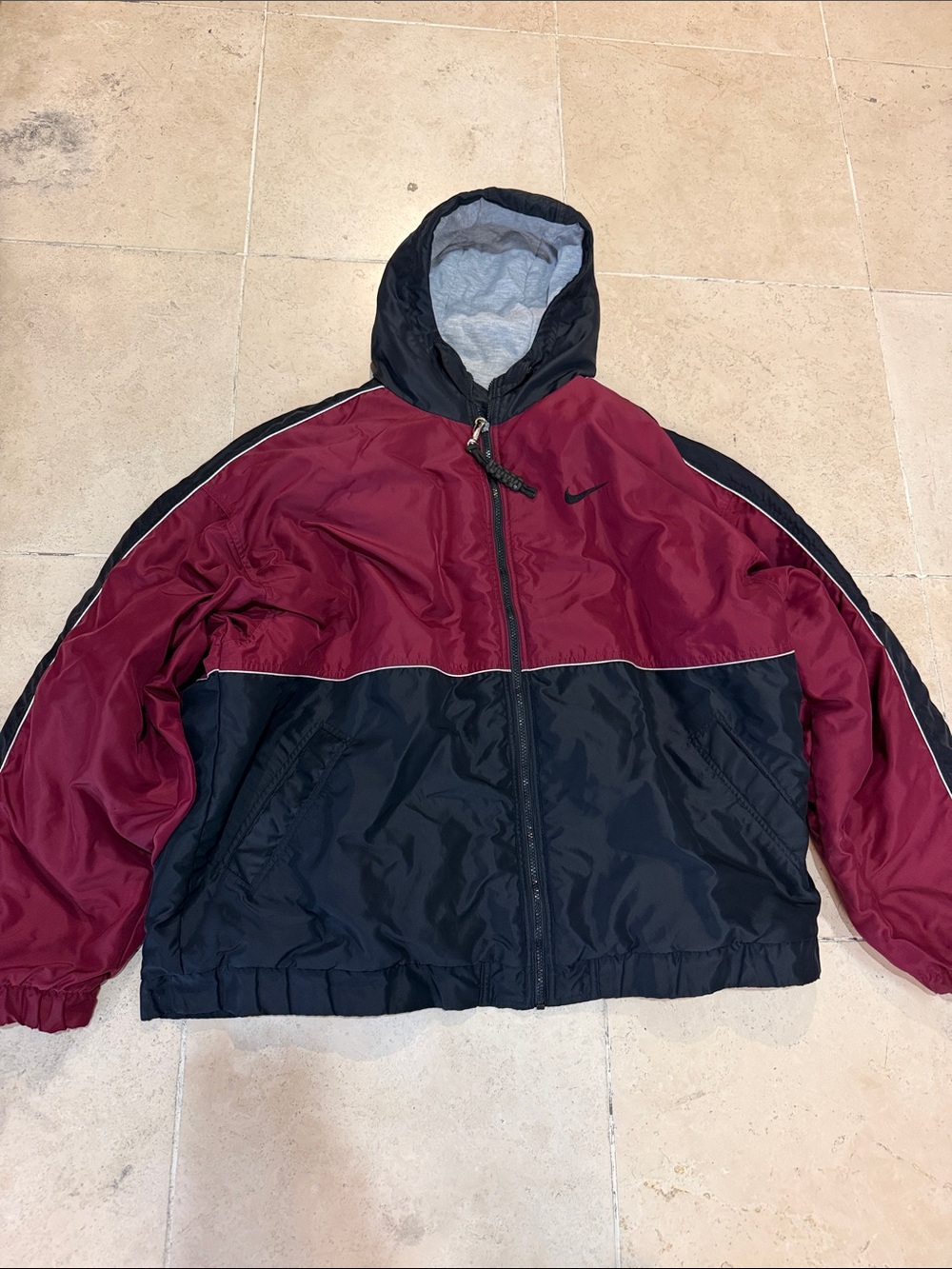 Vintage Nike Men’s Hooded Colorblock Windbreaker Jacket - Maroon & Black
